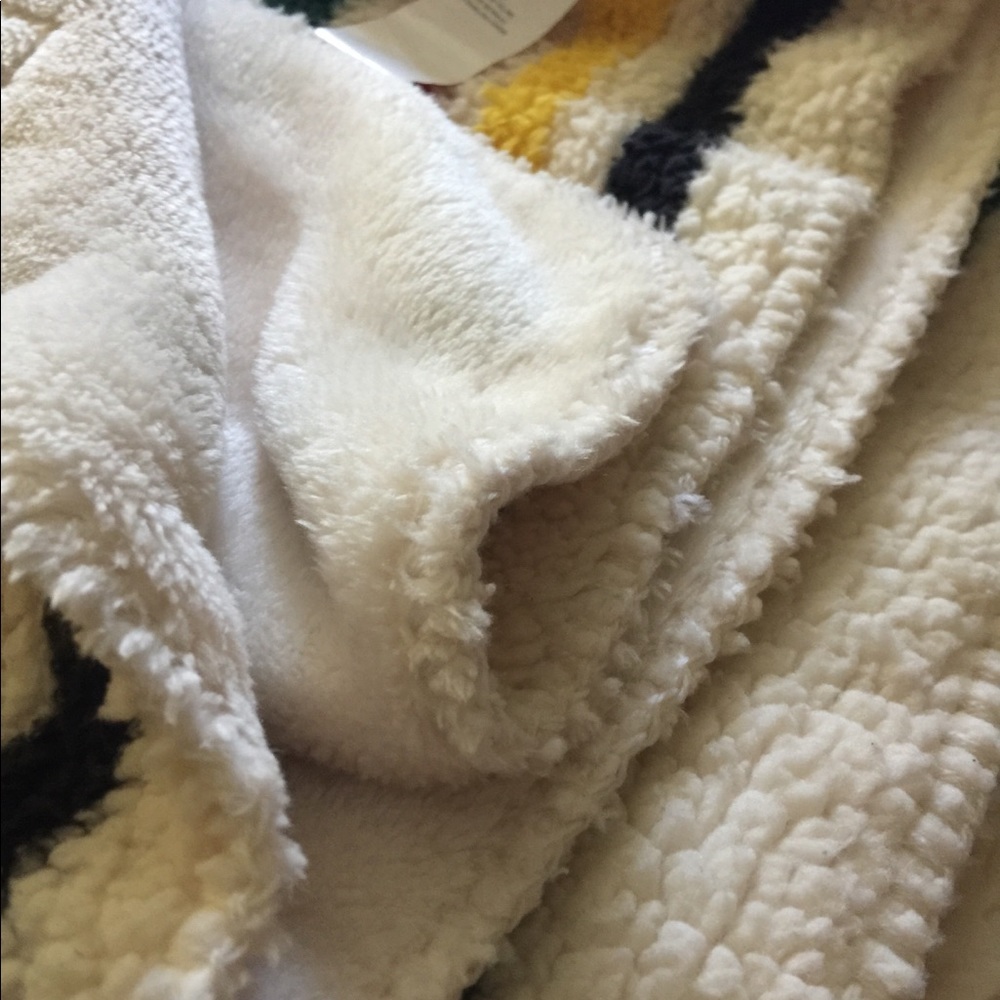 Pendleton throw - Picture 5 of 5